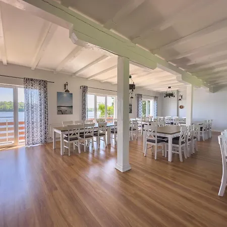 Sielanka Nad Junem Vakantiehuis *